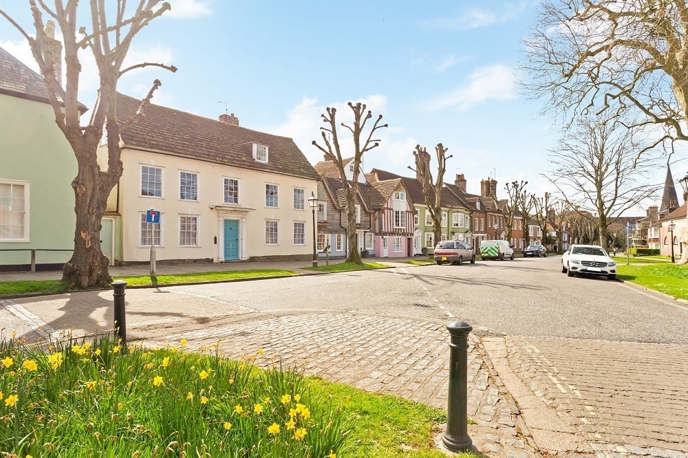 Horsham_gutter cleaning house