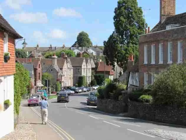 steyning_pressure washing gutter cleaning