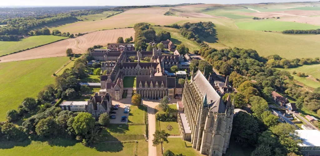 clean pressure washing